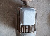 Grajewo ogłoszenia: Witam sprzedam silniki 1.5kw od pompy wody 3 fazowy. drugi 0 .7 kw... - zdjęcie